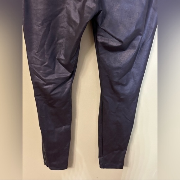 Athleta Delancey Gleam Moto Tight Leggings Black Size Medium Activewear - Picture 6 of 12